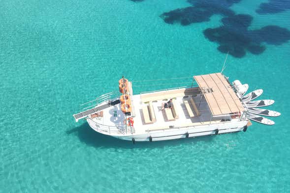 Cala Salada + Cala Conta Boat Tour